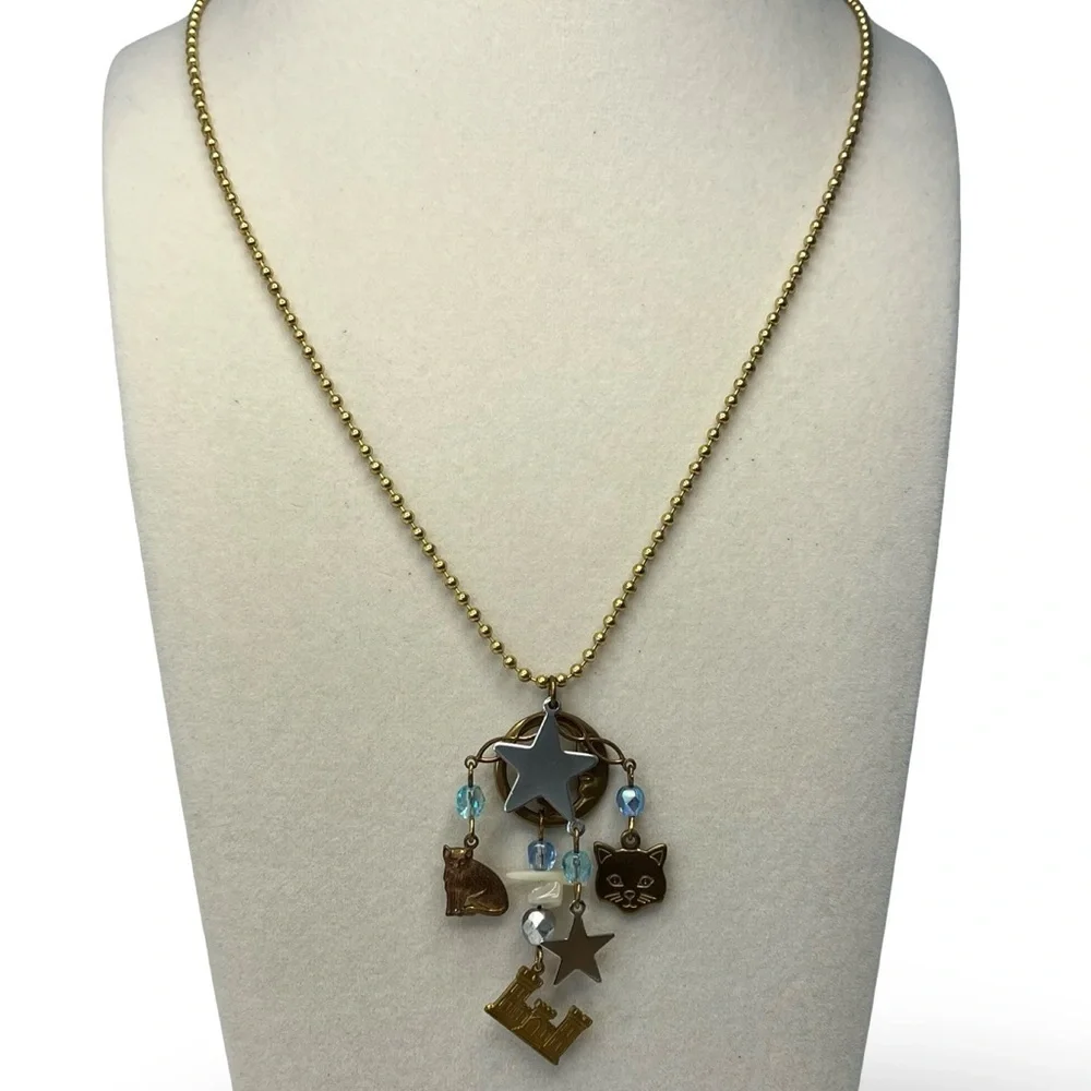 Vintage Isle of Magic Charm Necklace